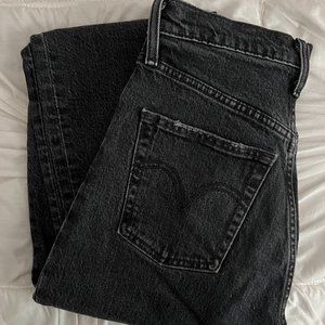 Black Levi's Ribcage Straight Ankle Jeans